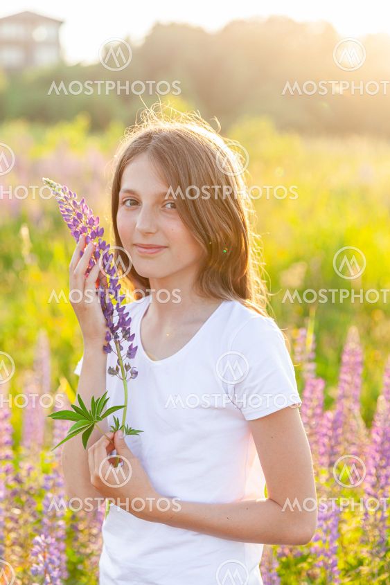 Happy teenage girl smiling outdoor. Beautiful young teen...