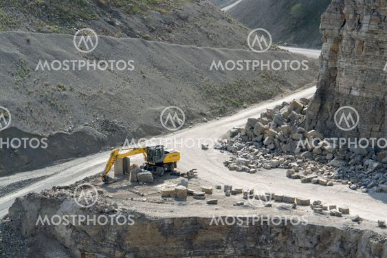 resting quarry digger