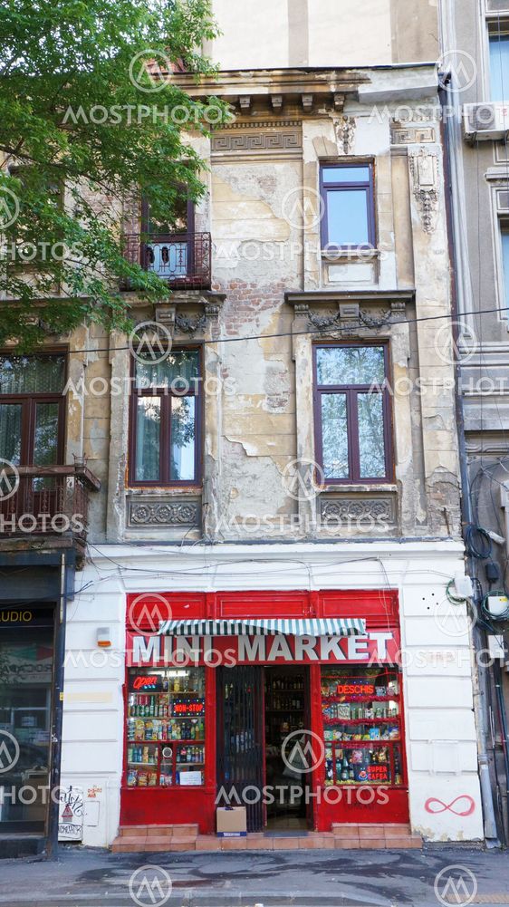Red shop