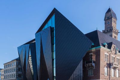 Old harbor office - Kim Utzon