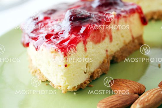 cheesecake slices