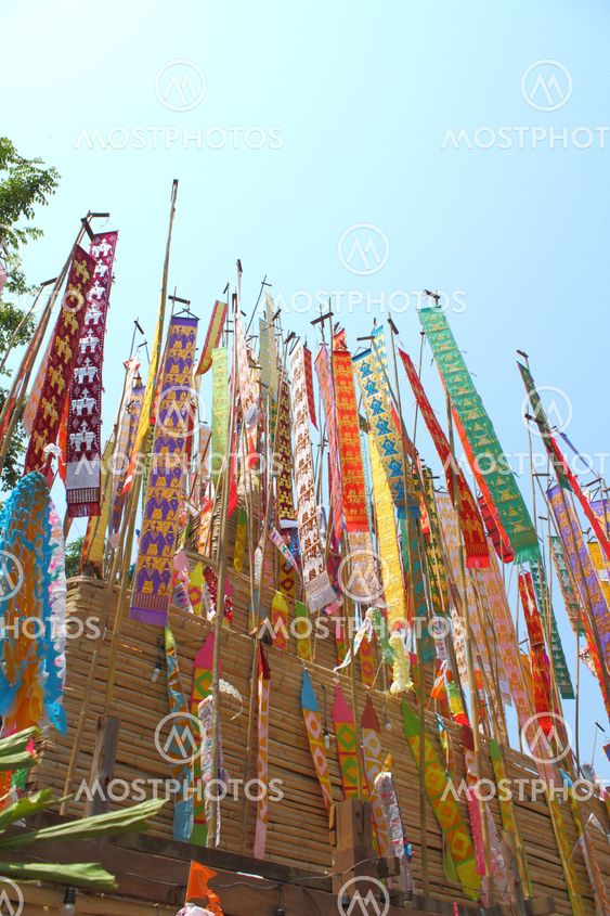 Color paper flag for Buddha worship