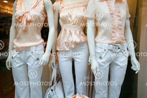 Pink fashion Paris