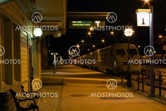 Train Central