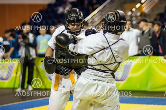 Kobudo competition between boys.