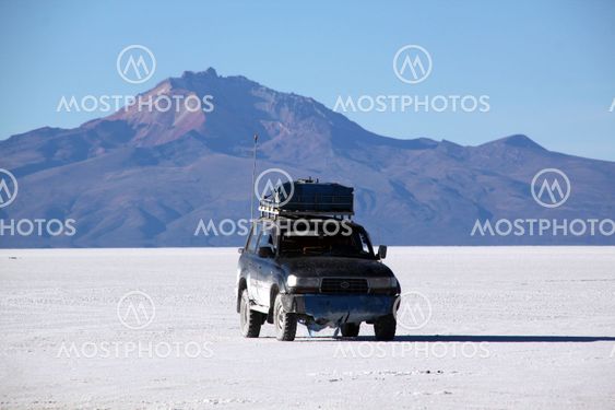 Bilen og salt ørken