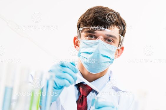 Portrait of a scientist working in the lab