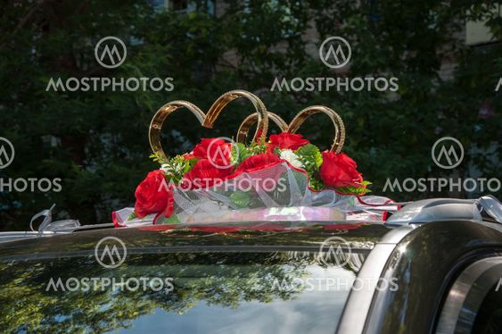 Wedding car decoration.