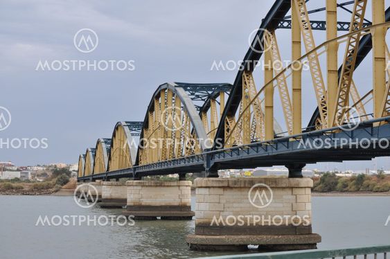 Train Bridge