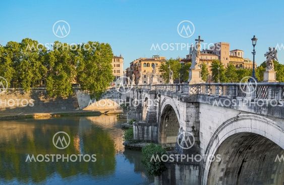 Saint Angel Bridge at sunset