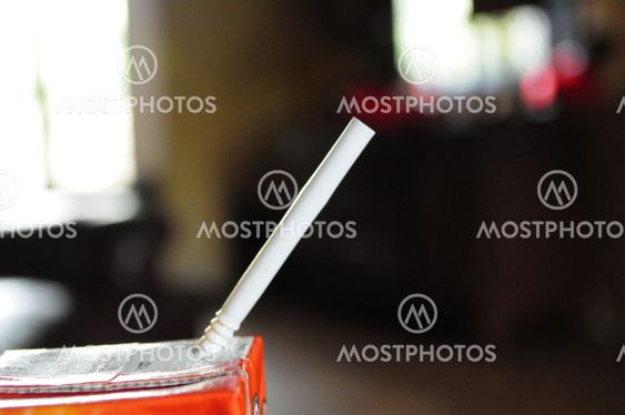straw
