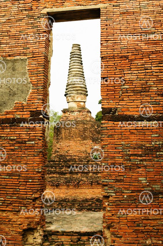 old Temple wat of Ayuthaya