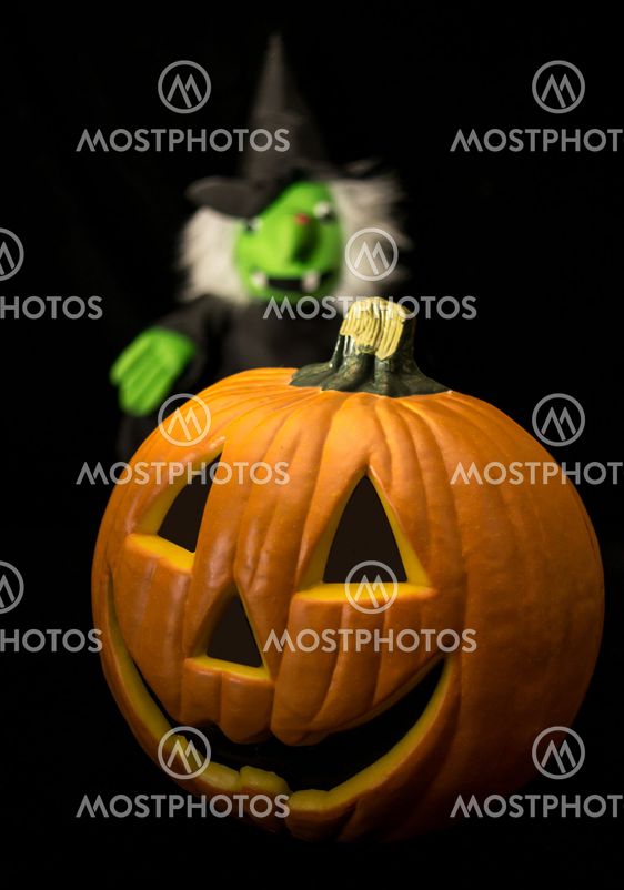 Halloween Pumpkin & Witch