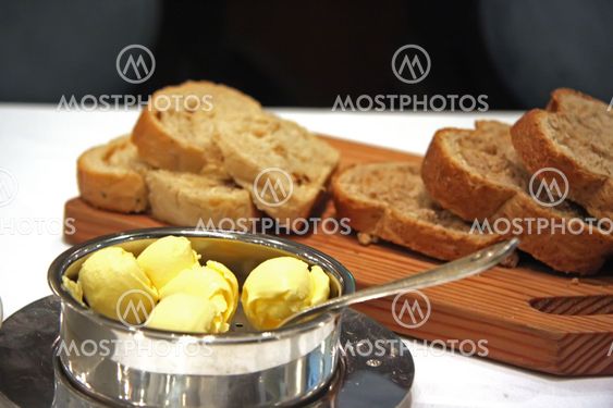 Bread tray