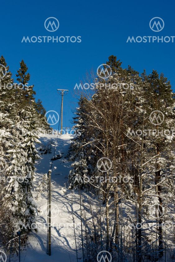 Power wire in winter