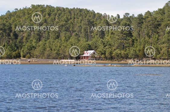 The cabins at Puentecillas