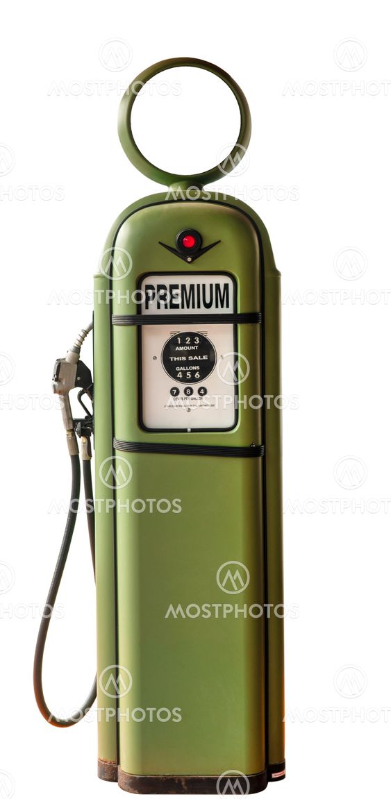 "Vintage green gasoline pump..." av Artinun Prekmoung Mostphotos
