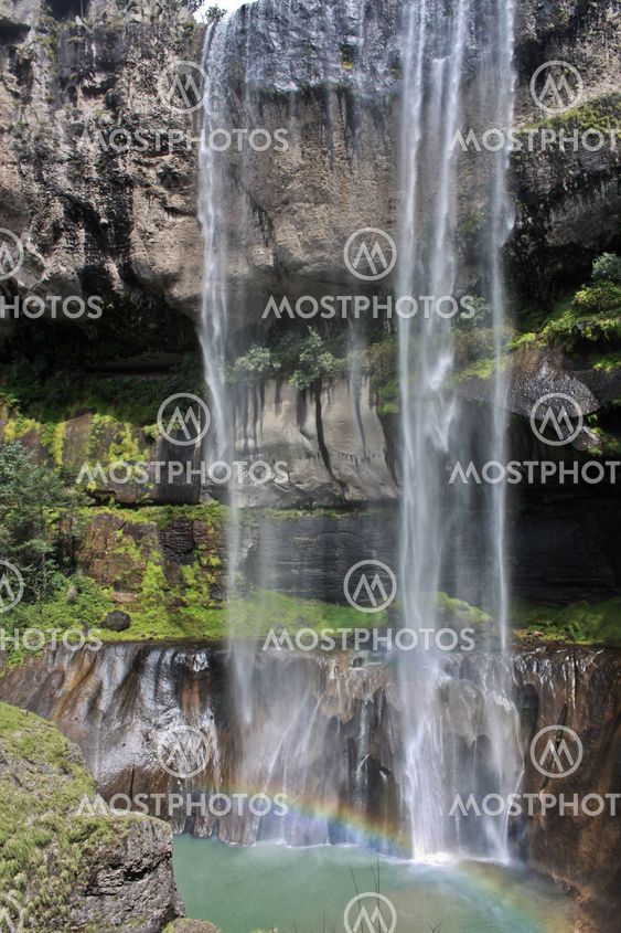 Salto del Agua Llovida Waterfall
