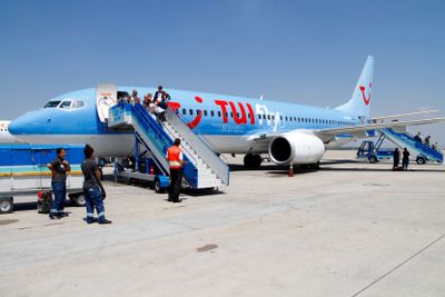Boeing 737 tuifly nordic i Antalya