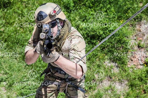 rappeling with weapons