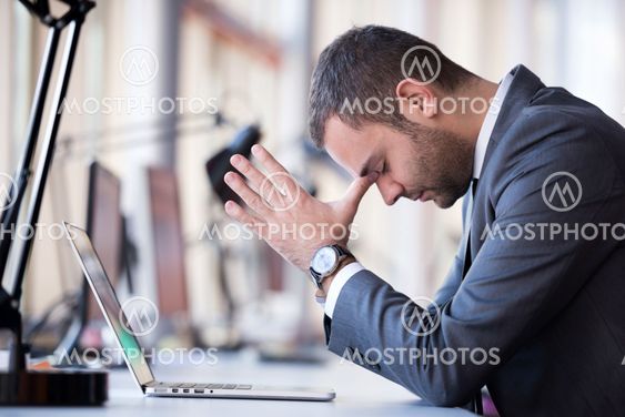 frustrated young business man