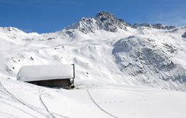 White mountain near Hauteluce and Contamines Monjoie