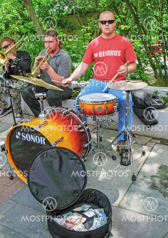 Street musicians.