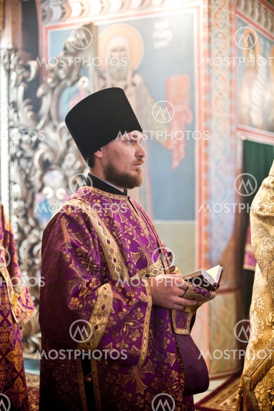 MOSCOW - MARCH 14: Orthodox liturgy with bishop Mercury in High Monastery of St Peter in Moscow on March 14, 2010 in Moscow