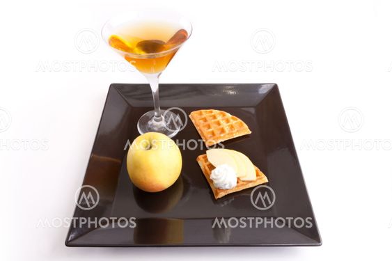 Apple Tart Slices with Drink