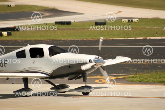 Single Prop Plane