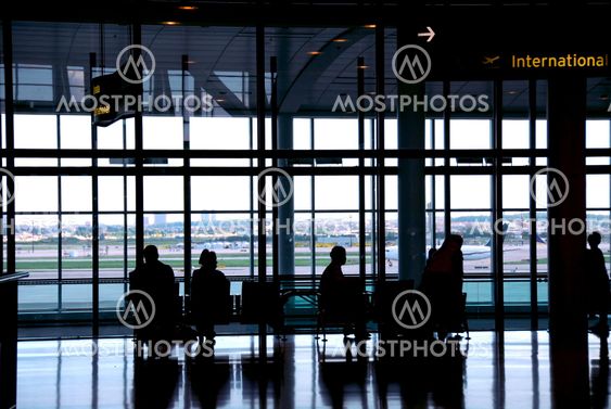 People airport