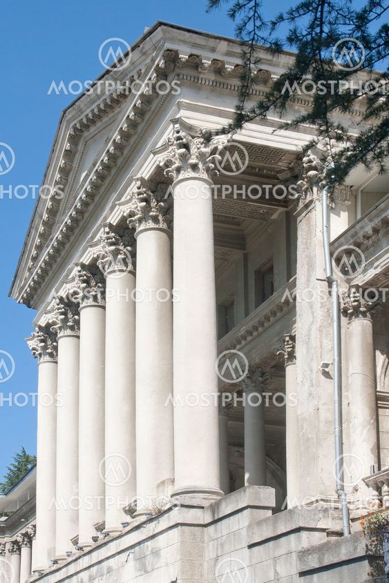 Gallery in classic style