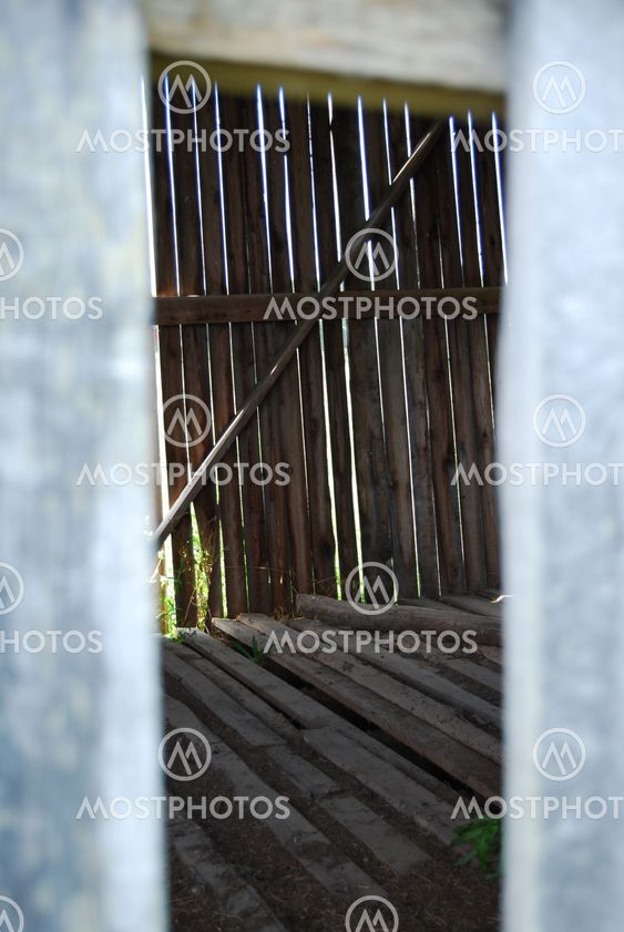 barn,lada