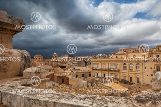 Above the rooftops in Noto