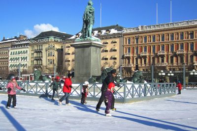 Skridskoåkning i Kungsträdgården 4