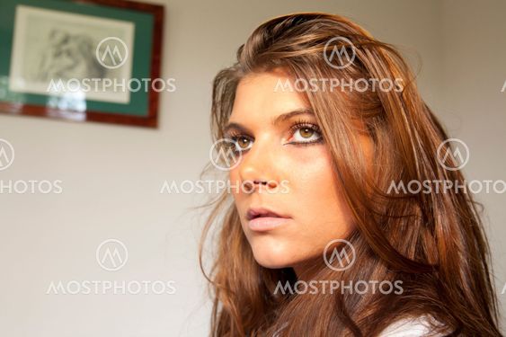natural portrait of a teenage in withe shirt