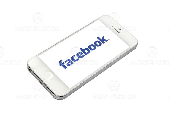 facebook logo and iPhone 5