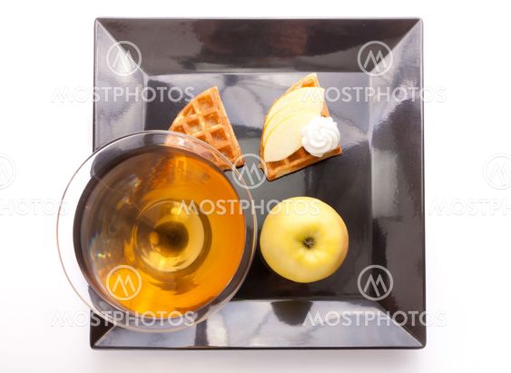 Apple Tart Slices with Drink