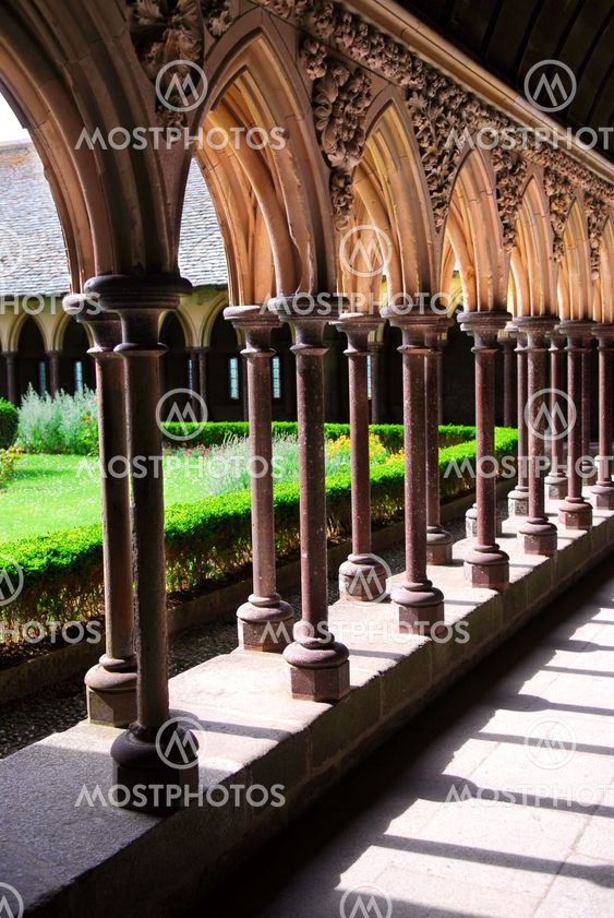 Mont Saint Michel cloister