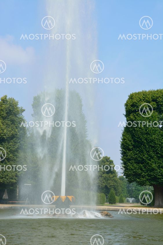 The great fountain in Herrenhausen Gardens, Hannover, Germany