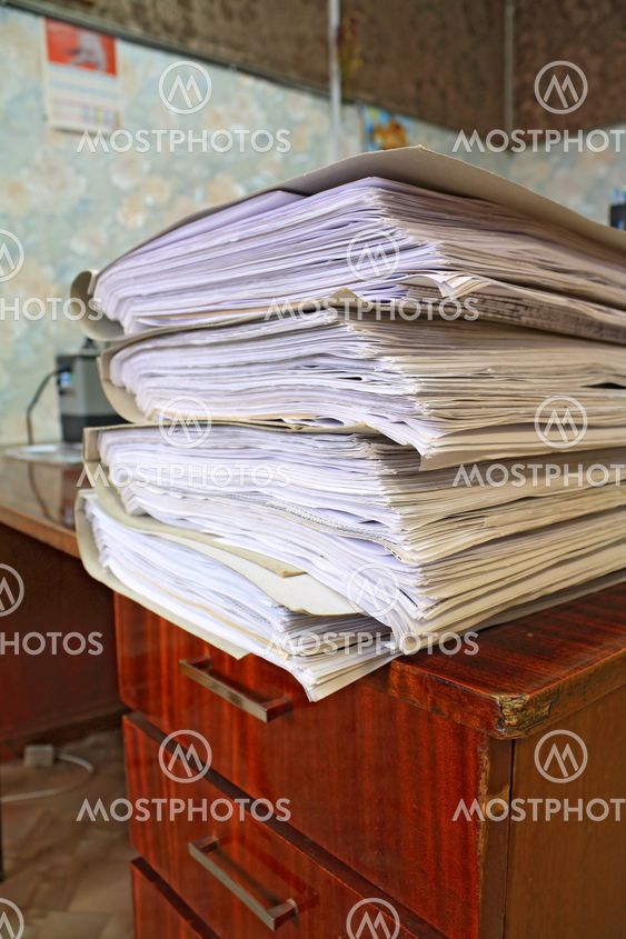 Фото Документов На Столе