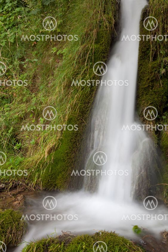 Waterfall, Aguas Candidas, Burgos, Castilla y Leon, Spain
