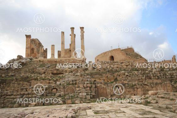Temple of Zeus,Jarash Jordan