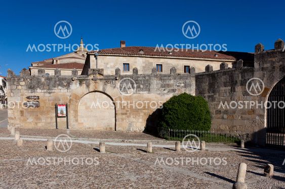 Walls, Santo Domingo de Silos, Burgos, Castilla y Leon, Spain