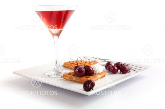 Cherries Tart Slices with Juice