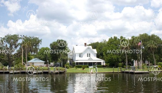 Along the Homosassa River