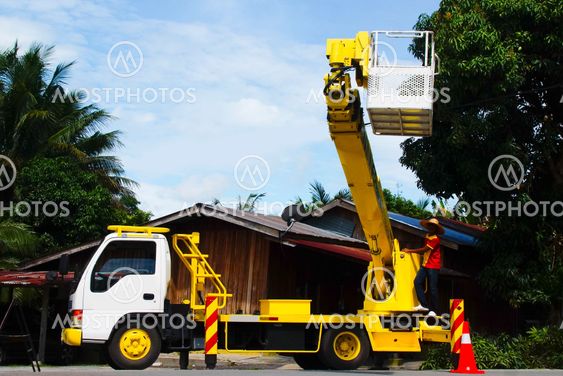Sky Lift Truck By Noor Haswan Noor Azman Mostphotos