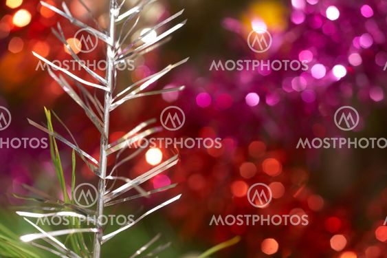 Sparkling tree ornament