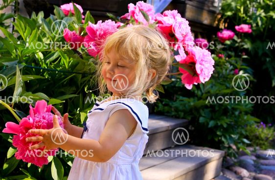 Girl with peony