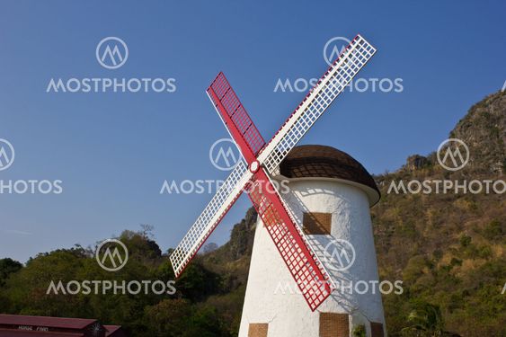 swiss sheep farm windmill3